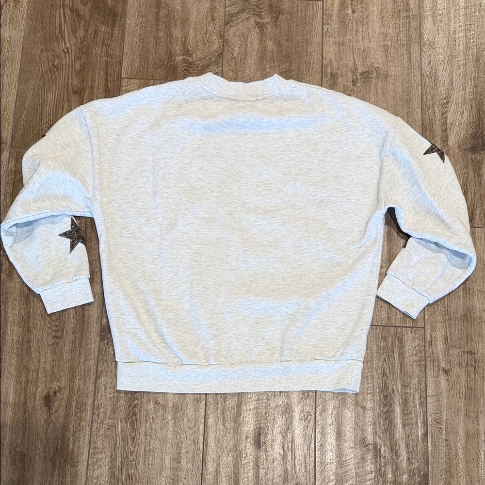 SOHO X GAMEDAY WASHINGTON HUSKIES RESILIENCE STAR EMBELLISHED
CREW SWEATSHIRT - Picture 7 of 7
